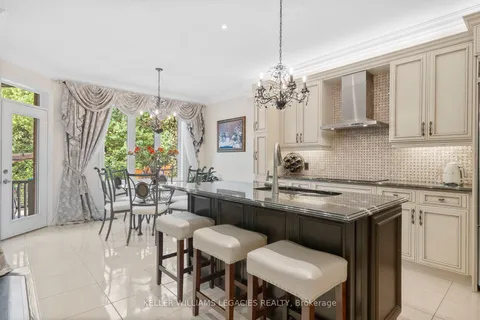 189 Rothbury Rd, Richmond Hill, ON L4S 0E4