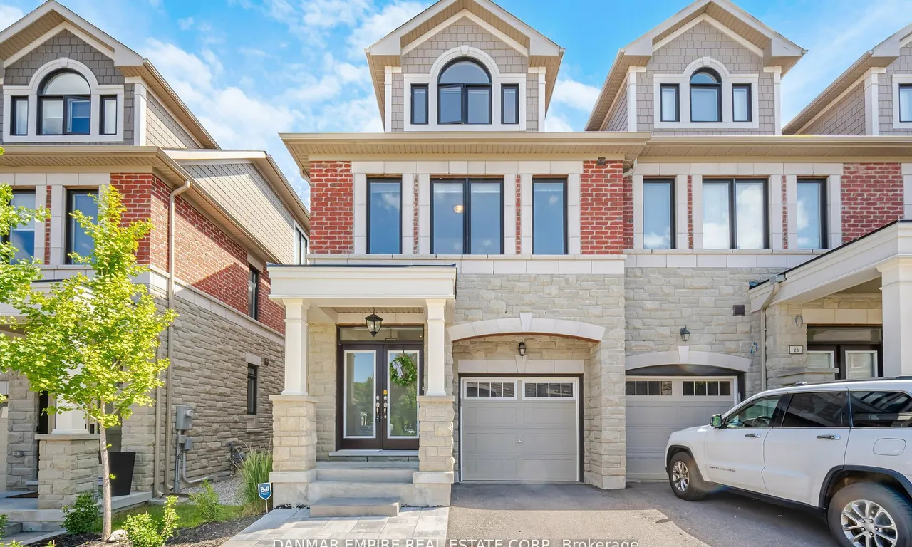 27 Hiawatha Crt, Vaughan, ON L4L 0J2