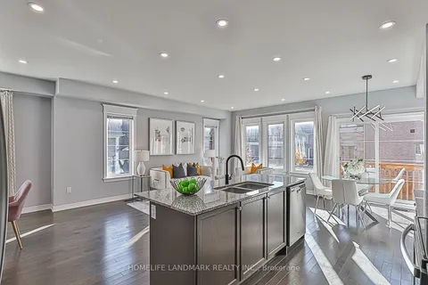 35 Thornapple Lane, Richmond Hill, ON L4E 1E7