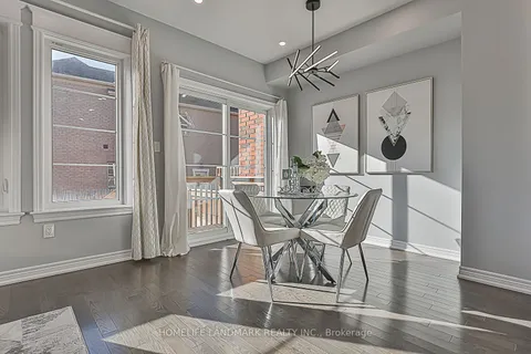 35 Thornapple Lane, Richmond Hill, ON L4E 1E7