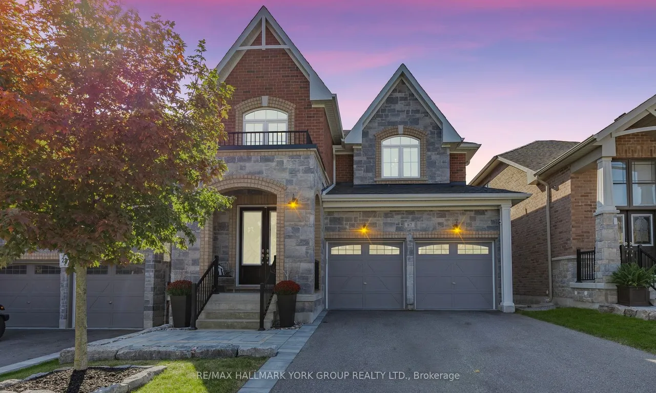 87 Manor Hampton St, East Gwillimbury, ON L9N 0P9