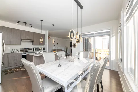55 Bartram Cres, Bradford West Gwillimbury, ON L4L 9E7