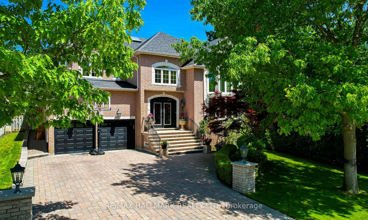 3 Marbrook St, Richmond Hill, ON L4C 0L1