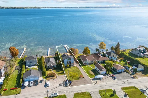 405 Limerick St, Innisfil, ON L0L 1K0