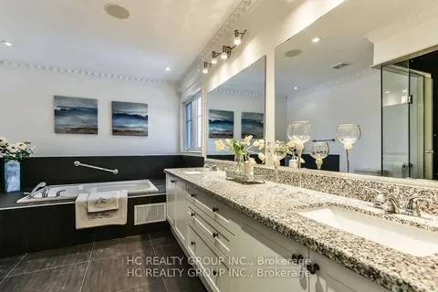 47 Philips Lake Crt, Richmond Hill, ON L4E 0S8
