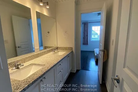 47 Philips Lake Crt, Richmond Hill, ON L4E 0S8