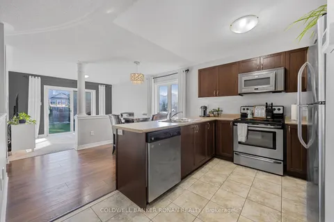 231 Greenwood Dr, Essa, ON L0M 1B4