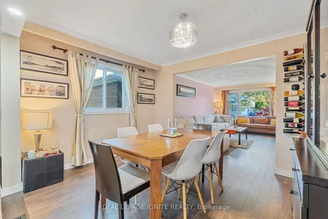 44 Coral Harbour Cres, Markham, ON L3T 2Z7