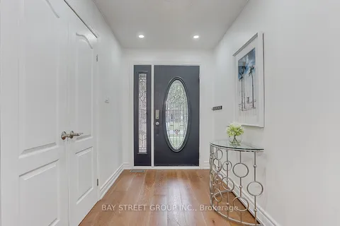 165 Revell Rd, Newmarket, ON L3X 1S7
