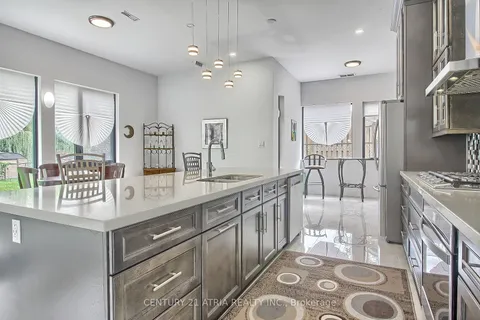 149 Virginia Blvd, Georgina, ON L0E 1R0