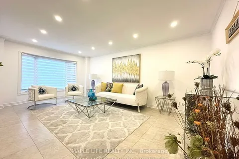 48 Brookshill Cres, Richmond Hill, ON L4B 3J2