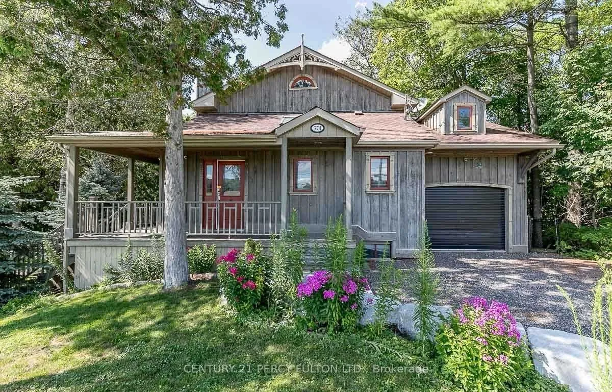 374 Regional Road 8 Rd, Uxbridge, ON L9P 1R1