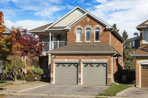 34 Estate Garden Dr, Richmond Hill, ON L4E 3V3