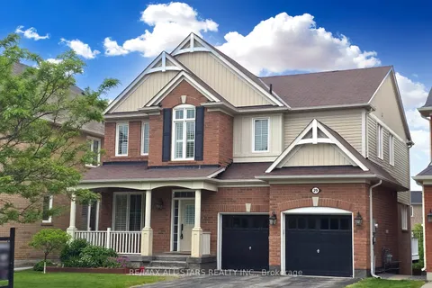 29 Yorkleigh Circ, Whitchurch-Stouffville, ON L4A 0Z5