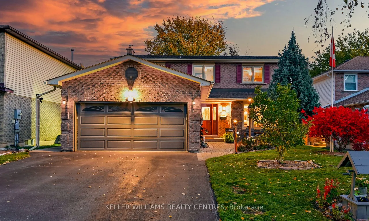 1081 Wildwood Dr, Newmarket, ON L3Y 2B6