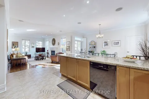 15 Reflection Rd, Markham, ON L6C 0A3