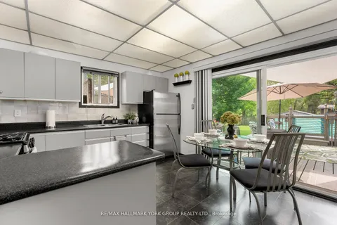 235 Pefferlaw Rd, Georgina, ON L0E 1N0