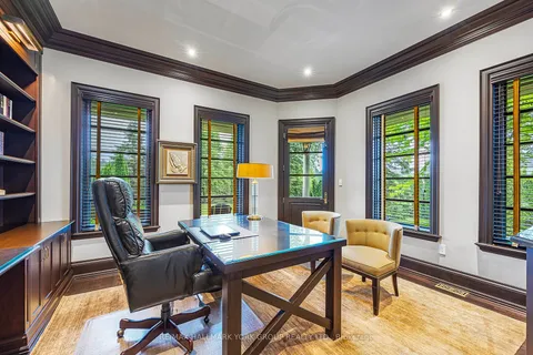 12 Sandy Ridge Crt, Whitchurch-Stouffville, ON L4A 2L4