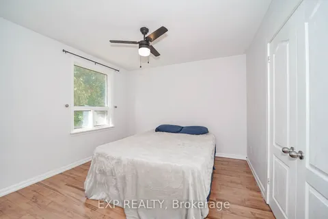 250 Mcconvey Dr, Richmond Hill, ON L4C 3K2