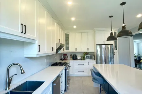 54 Castleglen Blvd, Markham, ON L6C 0A9