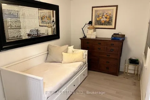 431 Paliser Cres, Richmond Hill, ON L4C 1S2