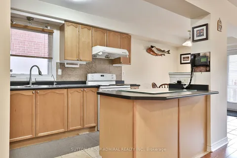 86 Gas Lamp Lane, Markham, ON L6B 0H7