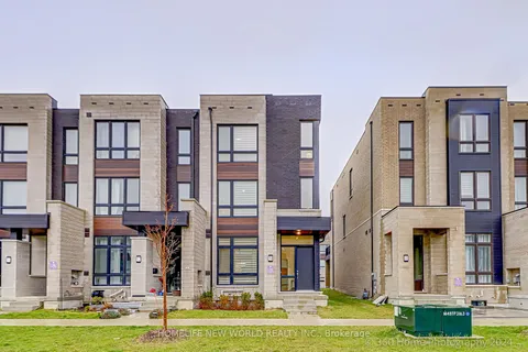 50 Lord Melborne St, Markham, ON L6C 0Z6