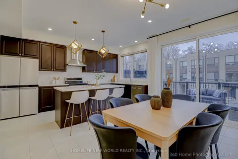 50 Lord Melborne St, Markham, ON L6C 0Z6