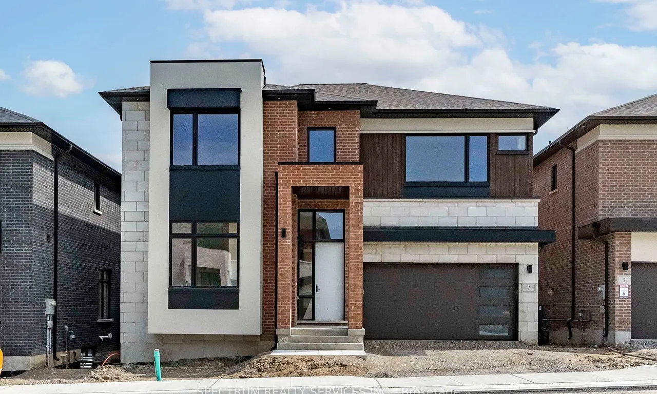 7 Kingwood (LOT 9) Lane, Aurora, ON L4G 6W4