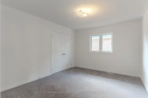17 Baycroft Blvd, Essa, ON L3W 0L7