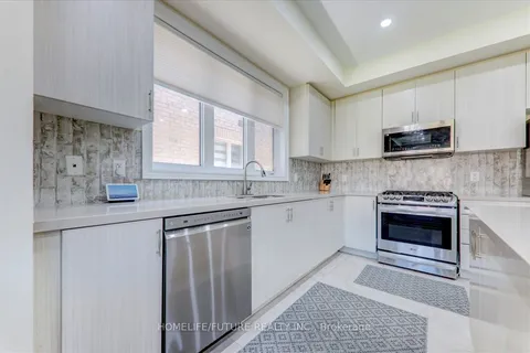 25 Ryler Way, Markham, ON L3S 0E7
