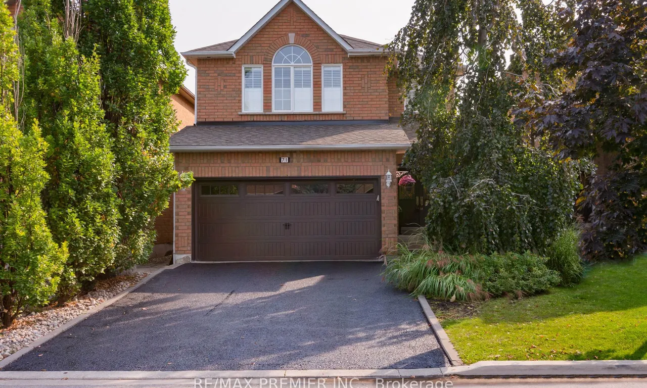 71 Sgotto Blvd, Vaughan, ON L4H 1W8