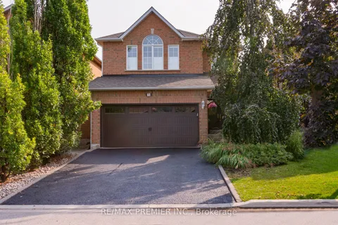 71 Sgotto Blvd, Vaughan, ON L4H 1W8