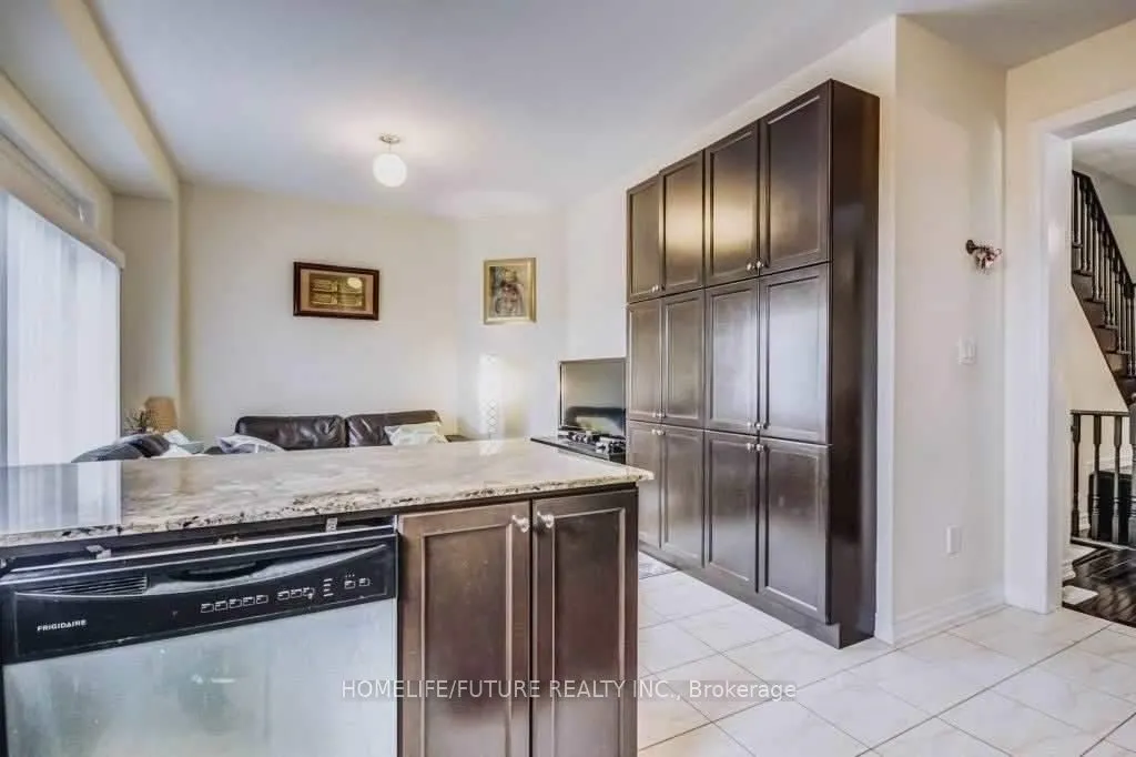 89 Hammersly Boulevard, ON L6E 0L1