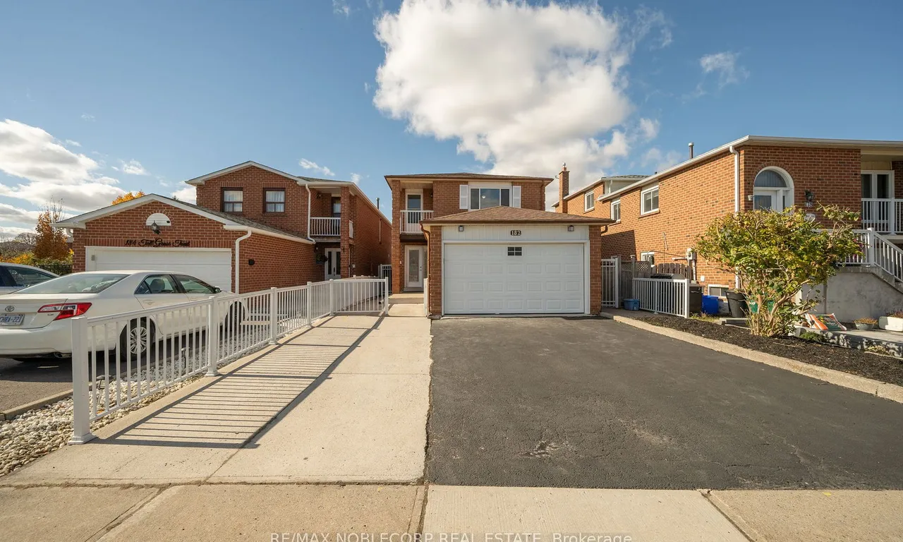 182 Tall Grass Tr, Vaughan, ON L4L 3P8