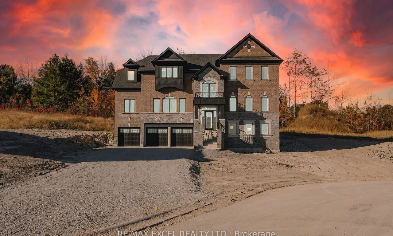 2228 Pemberton Way, Innisfil, ON L0L 1K0