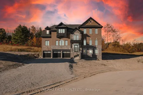 2228 Pemberton Way, Innisfil, ON L0L 1K0