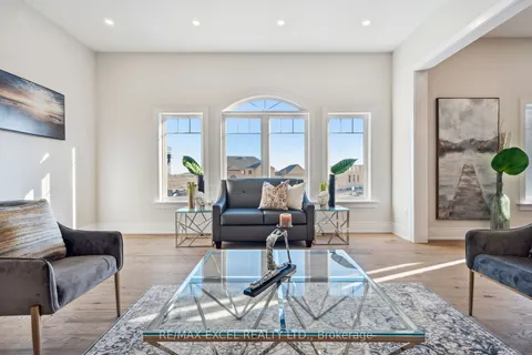 2228 Pemberton Way, Innisfil, ON L0L 1K0