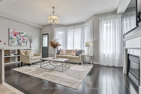 51 Beckett Ave, Markham, ON L6C 0T3
