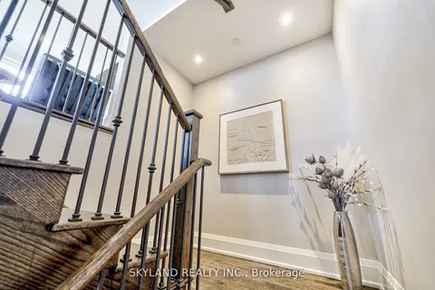 4030 Highway 7, Markham, ON L3R 1L6