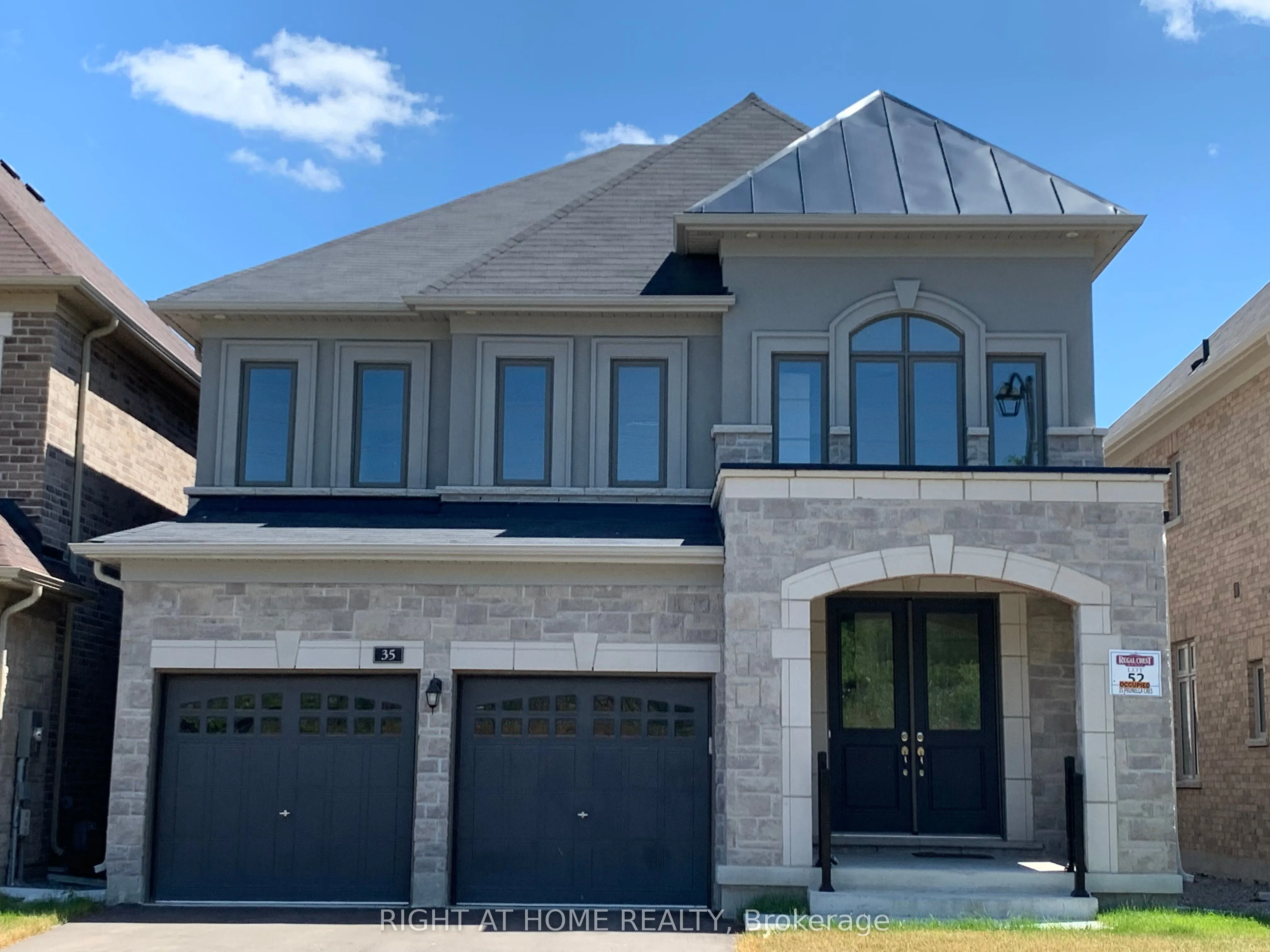 35 Prunella Crescent, East Gwillimbury, ON L9N 0S7