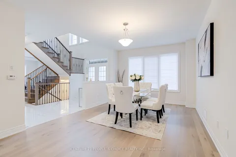 105 Kingknoll Cres, Georgina, ON L4P 0H8