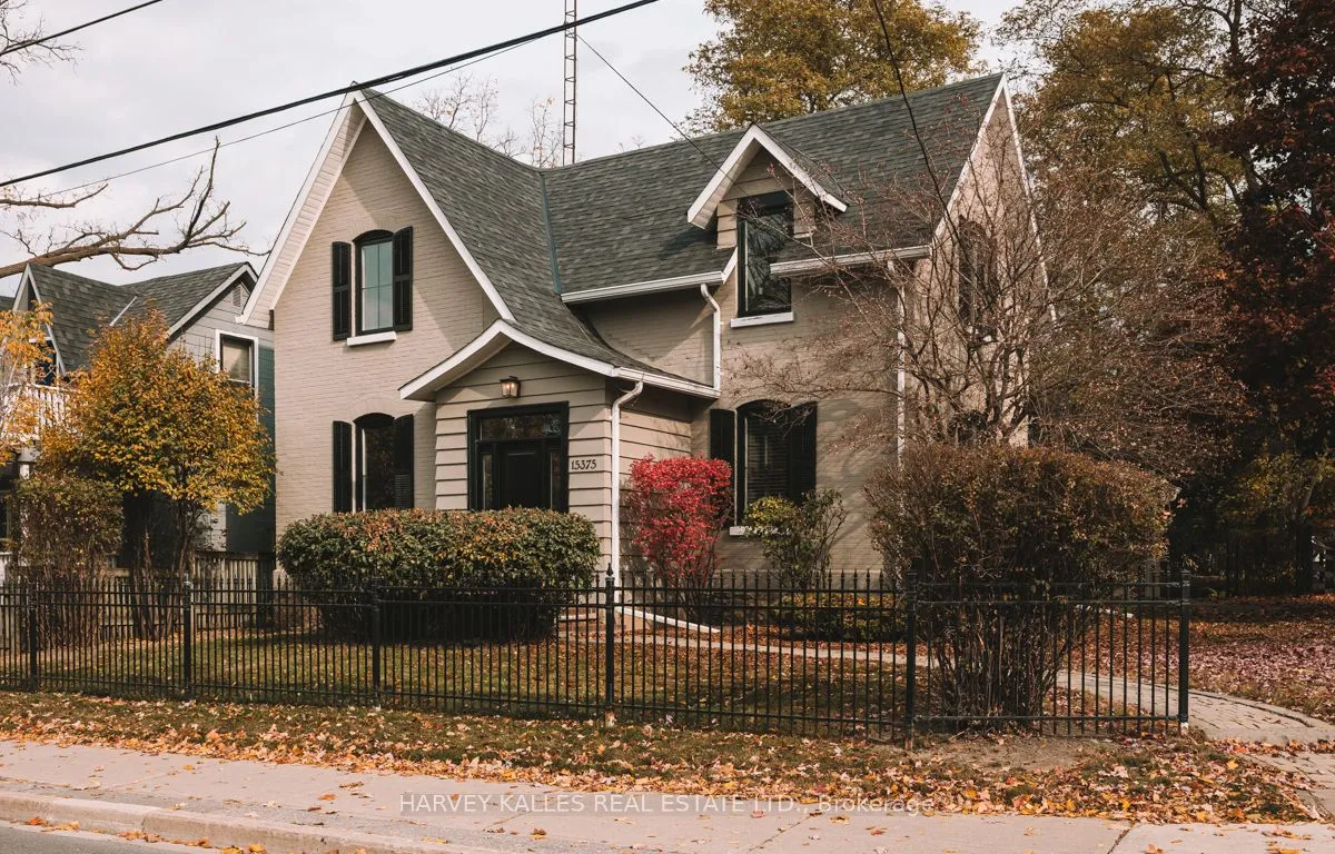 15375 Yonge St, Aurora, ON L4G 1P1