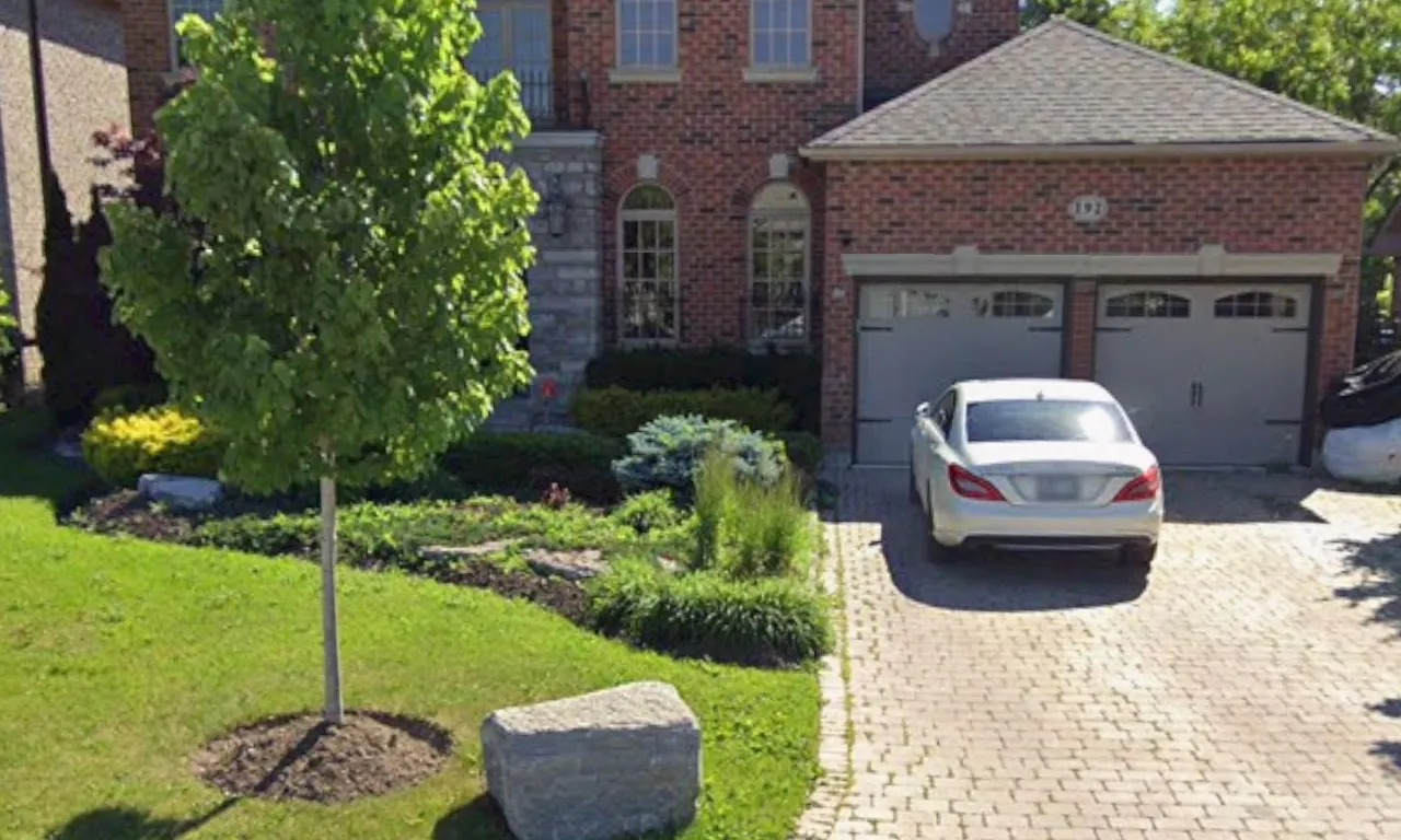 192 Kimber Cres, Vaughan, ON L4L 9K3