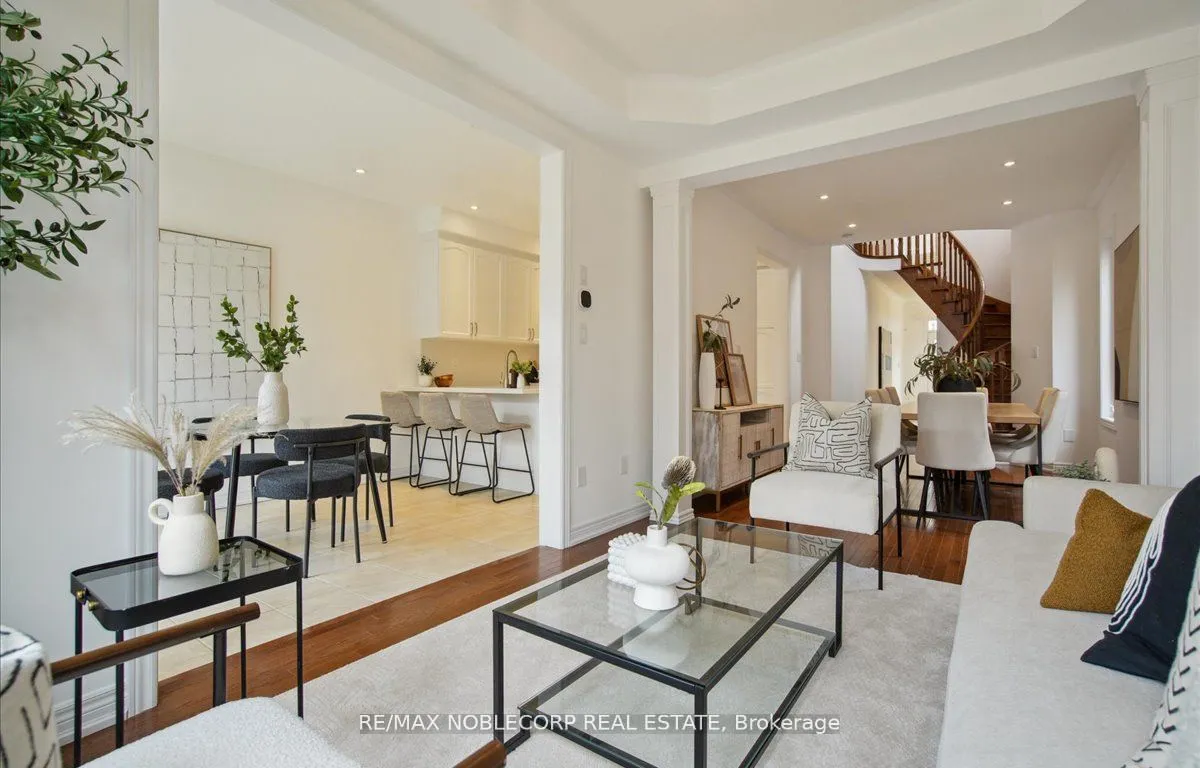 41 Robert Osprey Dr, Markham, ON L6C 0L1