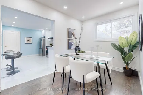 32 Markhaven Rd, Markham, ON L3R 1T9