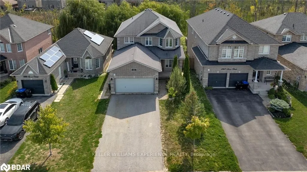 1951 Swan St, Innisfil, ON L9S 0B4