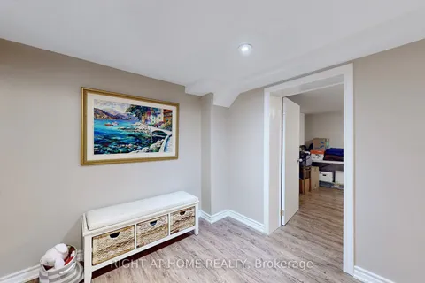 308 Paliser Cres, Richmond Hill, ON L4C 1R8