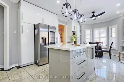 97 Song Bird Dr, Markham, ON L3S 3T8