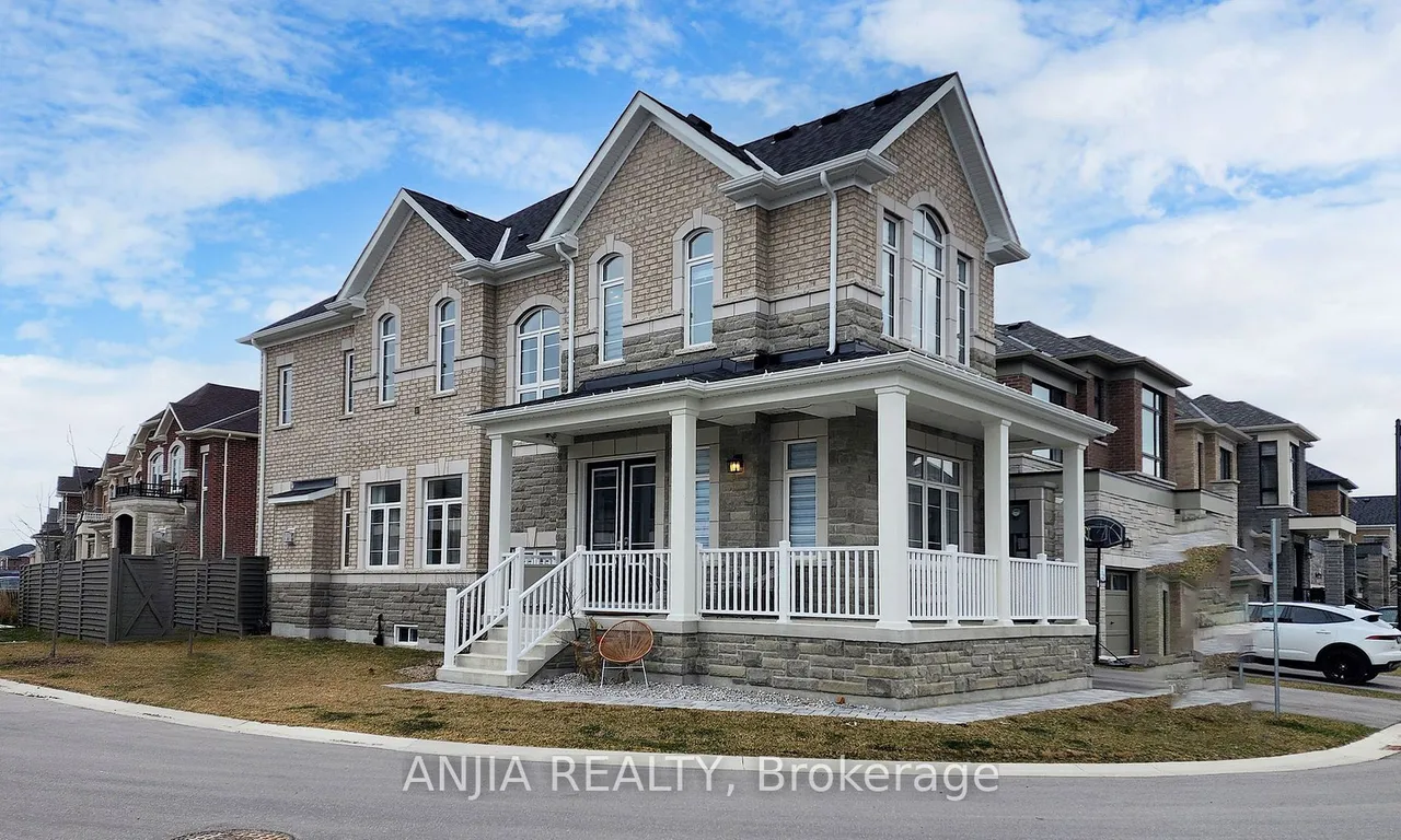 129 Pine Hill Cres, Aurora, ON L4G 3X9